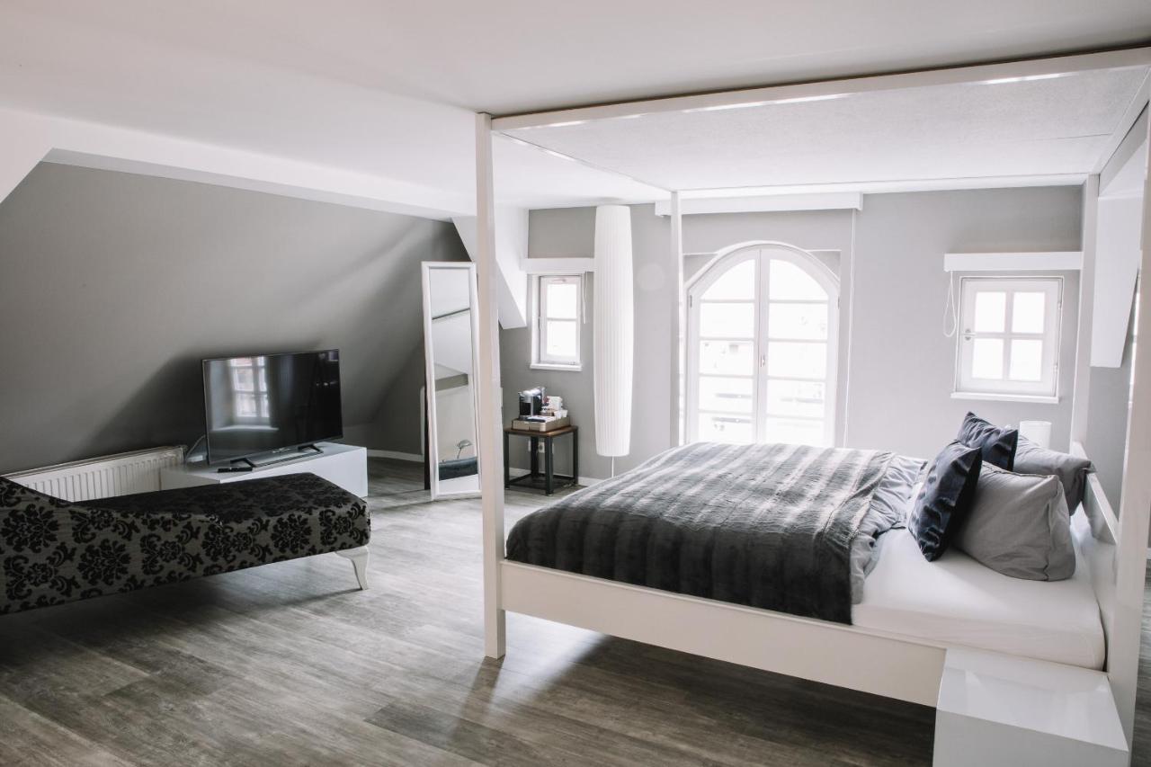 Boutique Hotel Pfauen Schorndorf  Ngoại thất bức ảnh