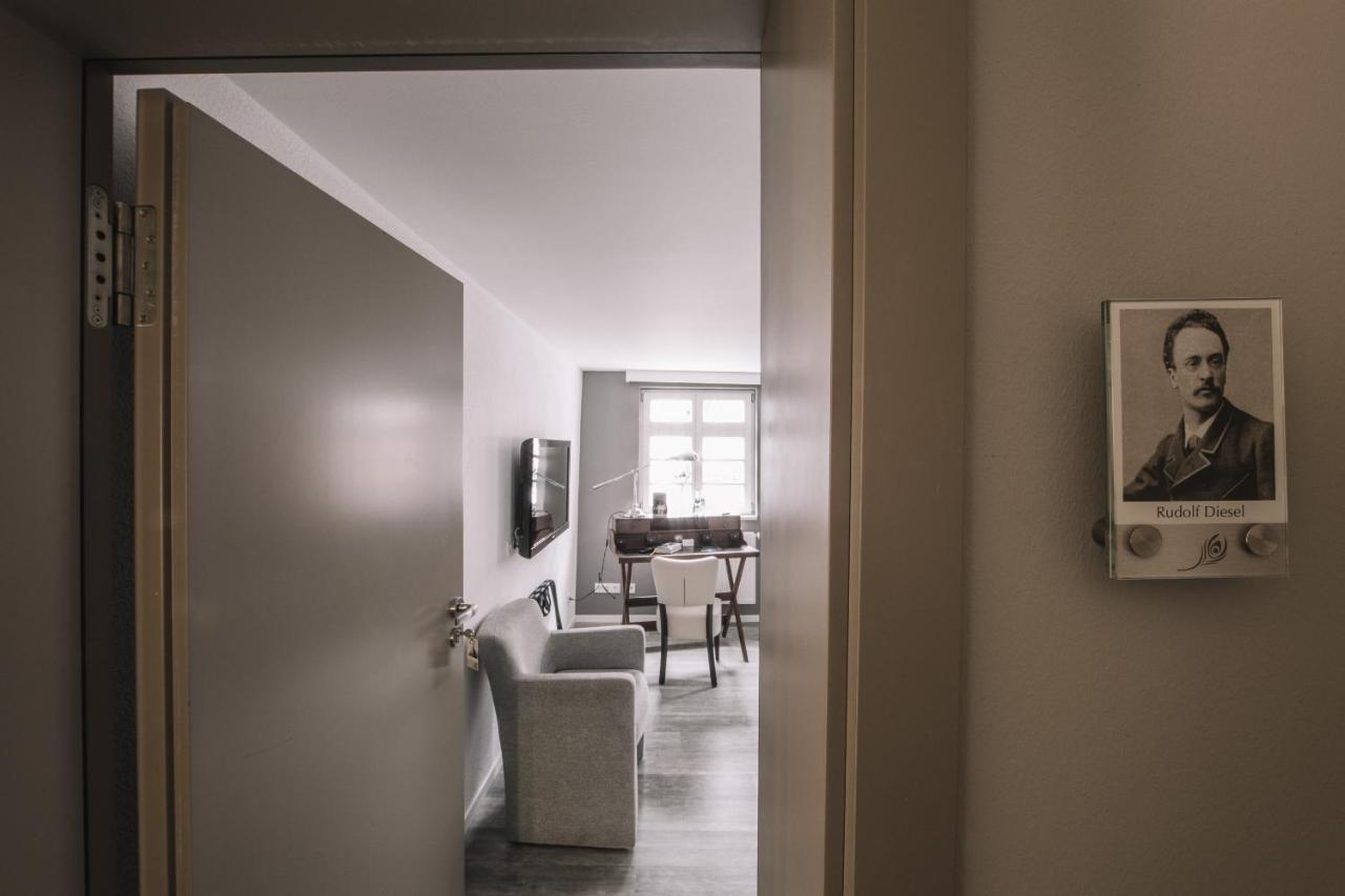 Boutique Hotel Pfauen Schorndorf  Ngoại thất bức ảnh